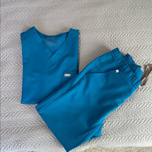 Figs | Shirts | Mens Figs Top And Joggers | Poshmark